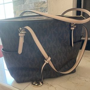 Michael Kors Tote Bag With Zipper